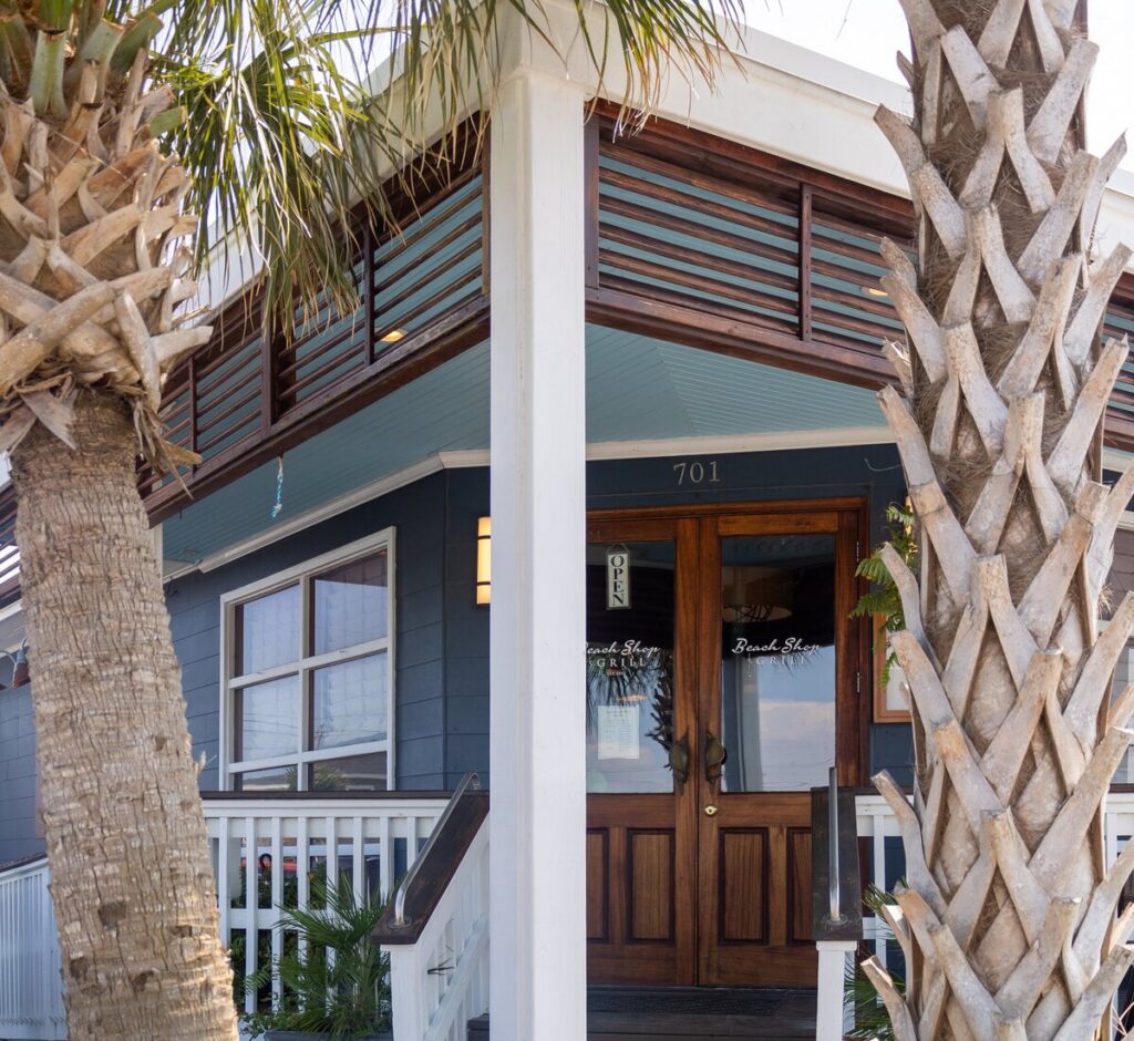 The Beach Shop & Grill Photo 1
