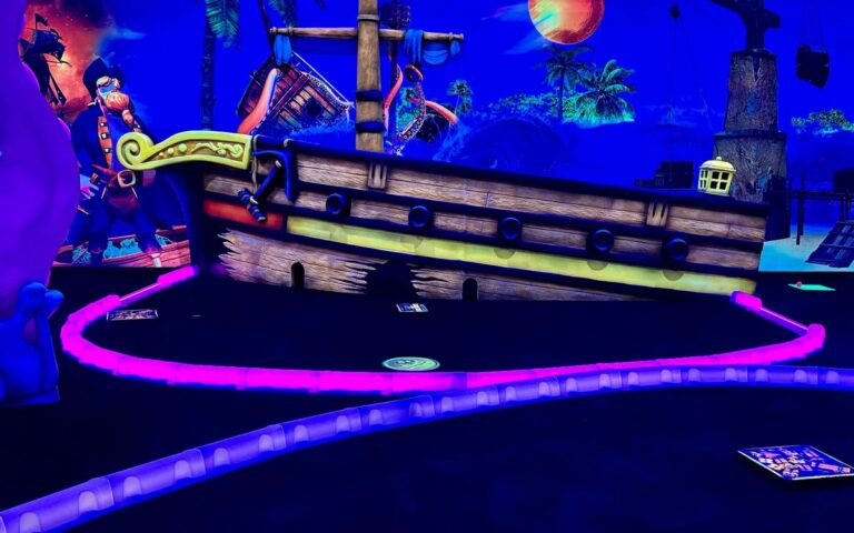 The glowing pirate ship hole