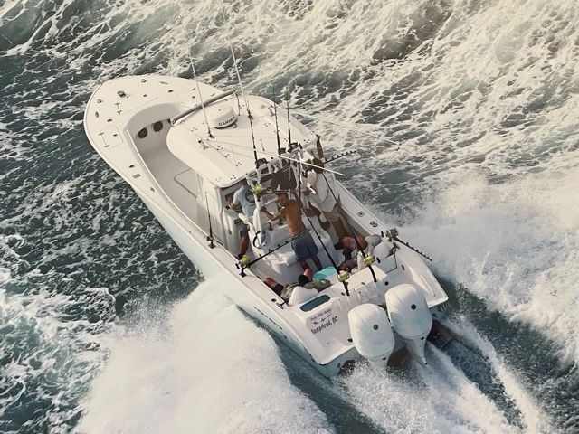 The charter boat running offshore