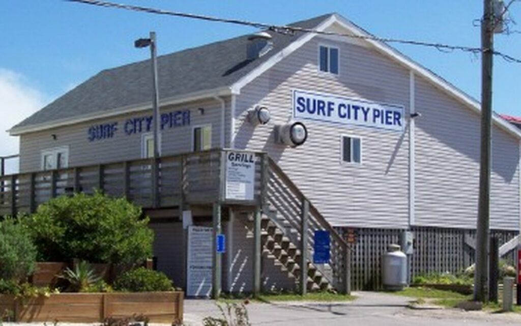 Surf City Ocean Pier Grill and Ice Cream entrance